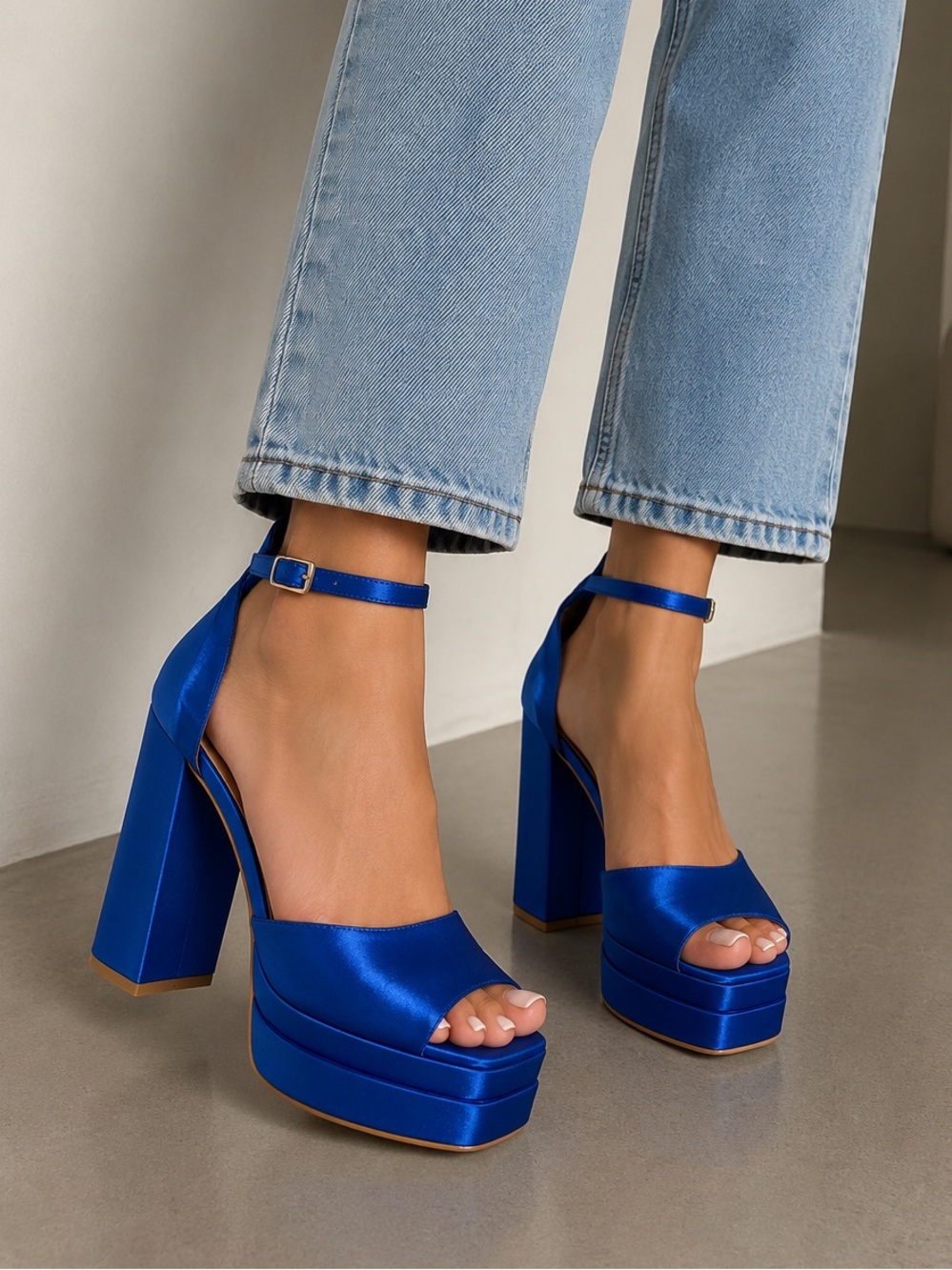 Blue Satin Platform Ankle Strap Heels Woman Size 7 Cocktail Party Basic